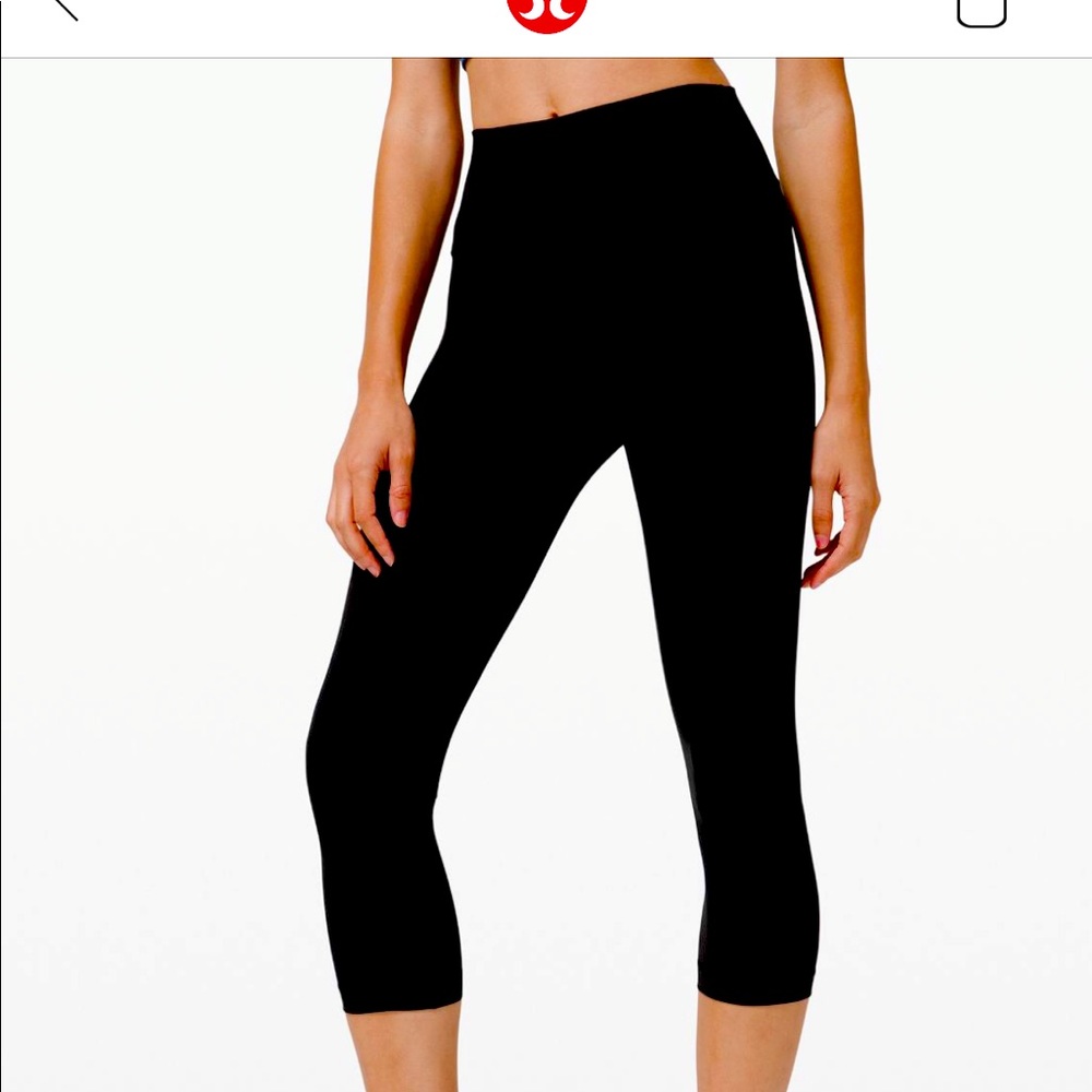 Lululemon Wunder Under 21” Crop